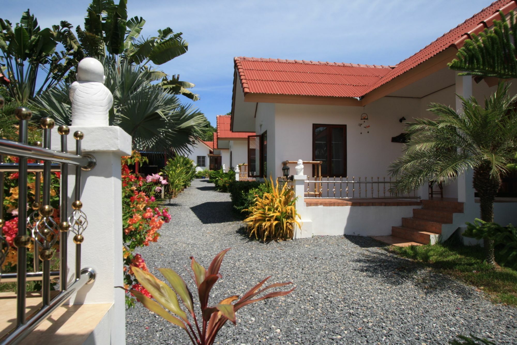 Samui Le Reve Hotel Na Mueang Exterior photo